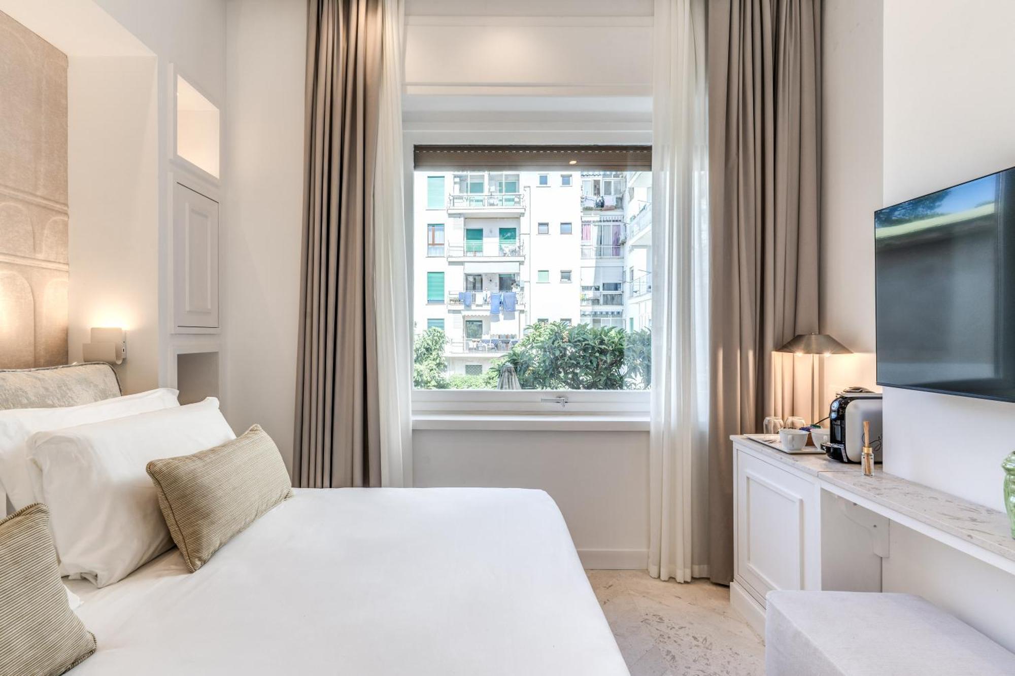 Diff'Rent Souls Rooms - Luxury Accomodation 索伦托 外观 照片