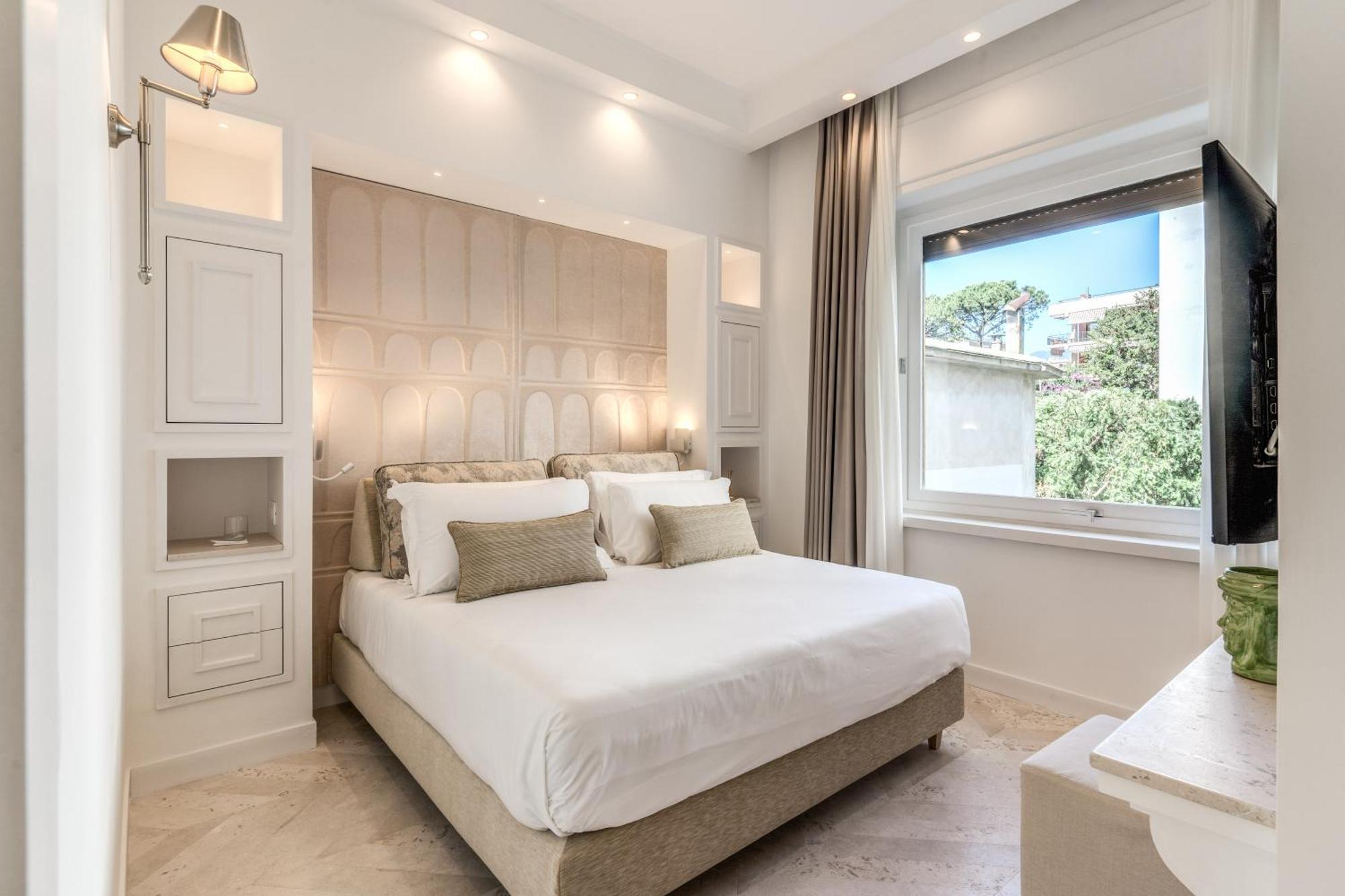 Diff'Rent Souls Rooms - Luxury Accomodation 索伦托 外观 照片