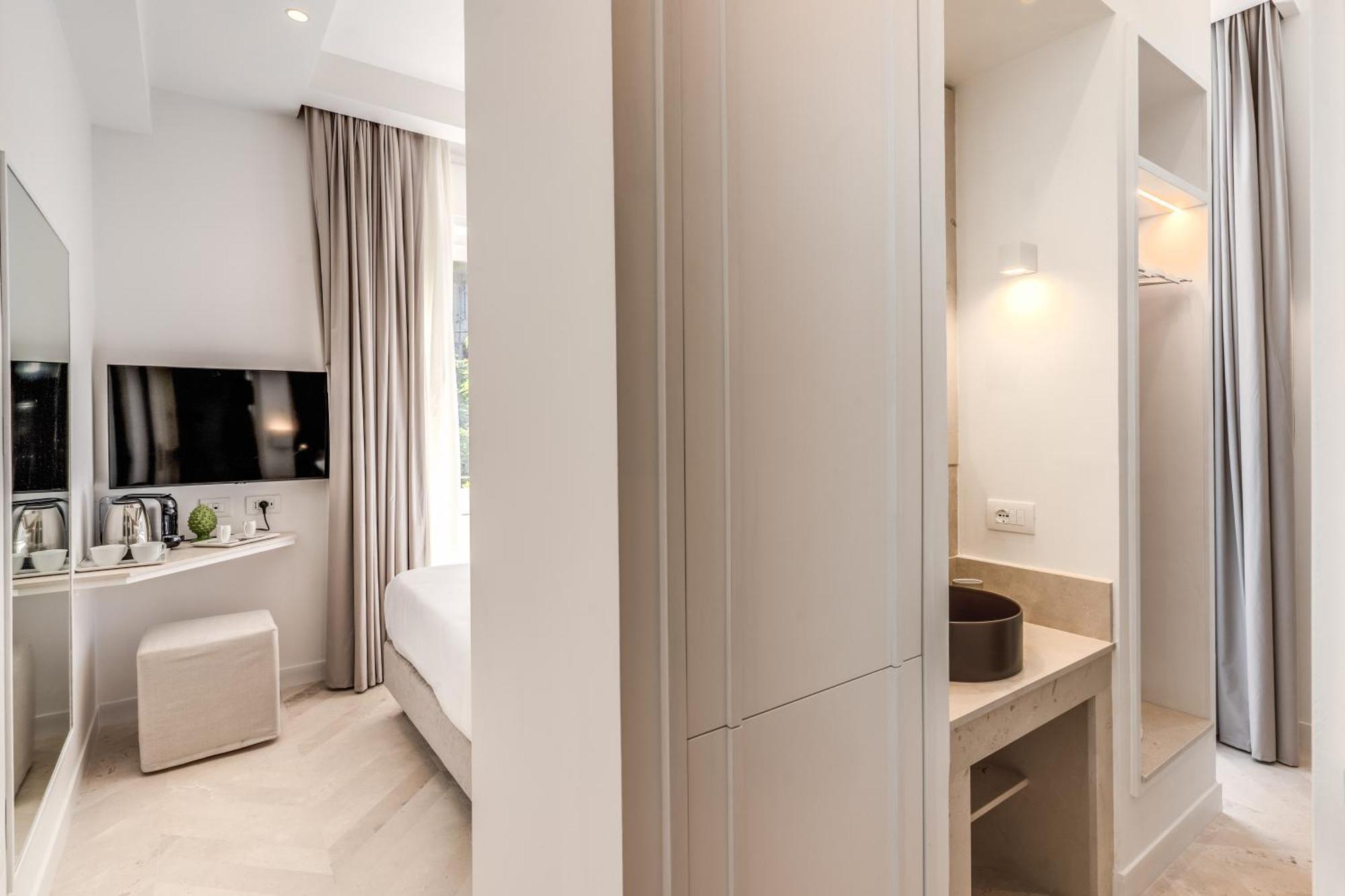Diff'Rent Souls Rooms - Luxury Accomodation 索伦托 外观 照片